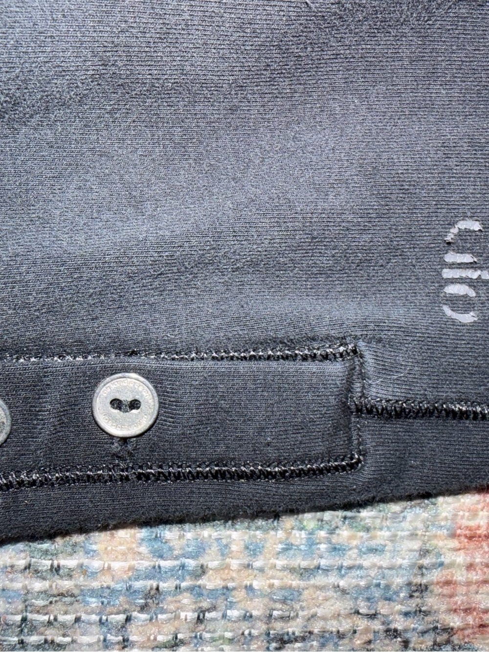 ALO leggings with buttons size medium leggings - Picture 5 of 7